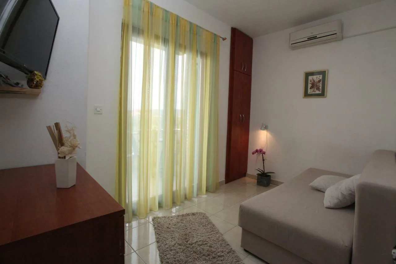 Apartments Kresan Soline Sukosan Croatia
