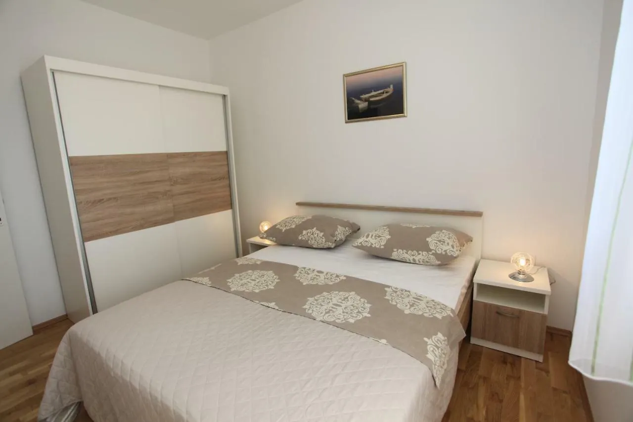 Apartments Kresan Soline Sukosan Croatia